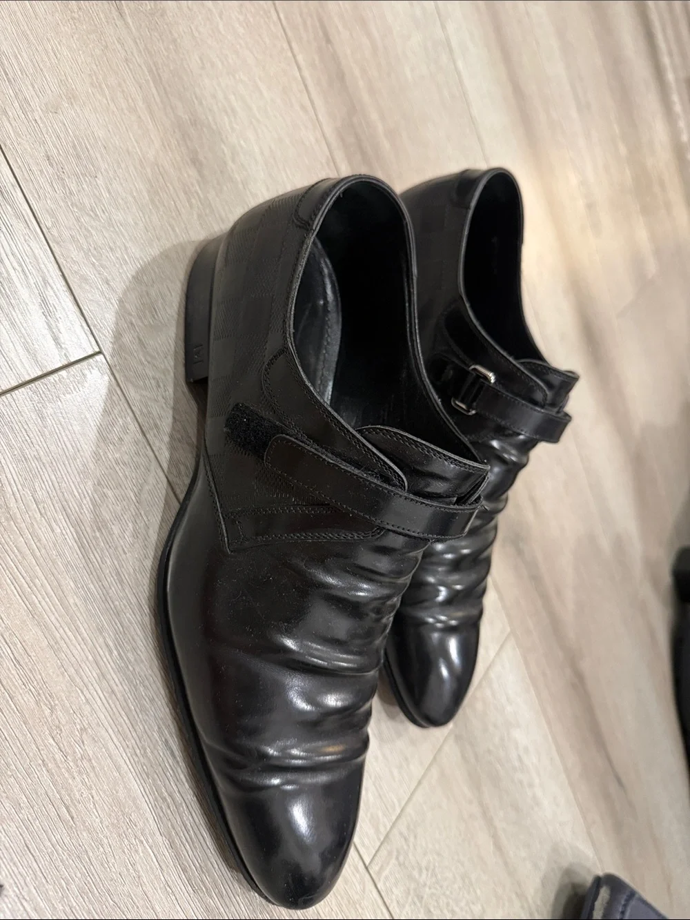 Louis Vuitton classic louis